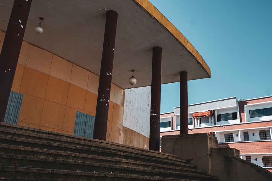 Commercial & public buildings